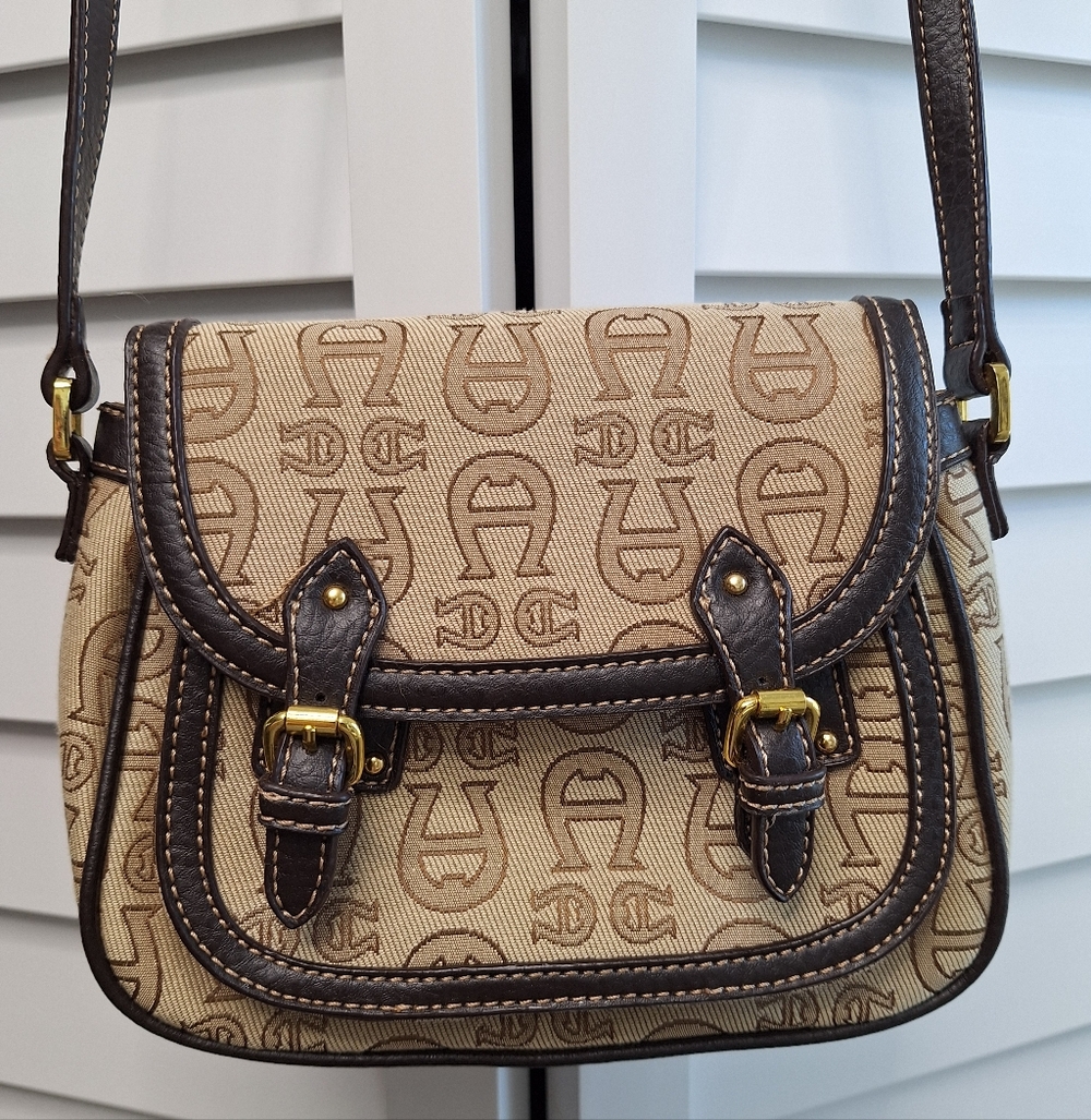 Aigner Brown Patterned Women's Bag - Picture 4 of 17